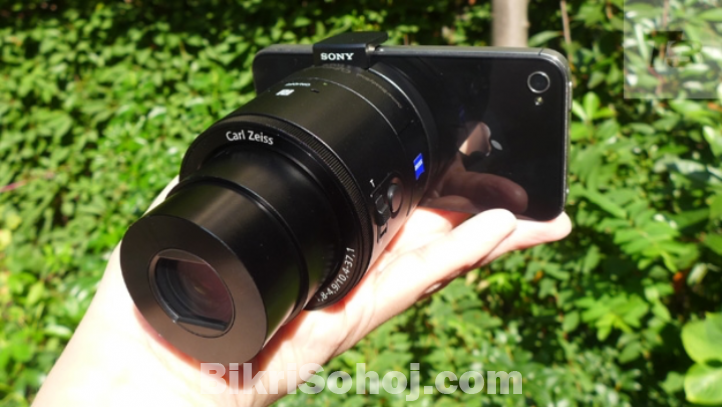 Sony QX100 Lens camera
